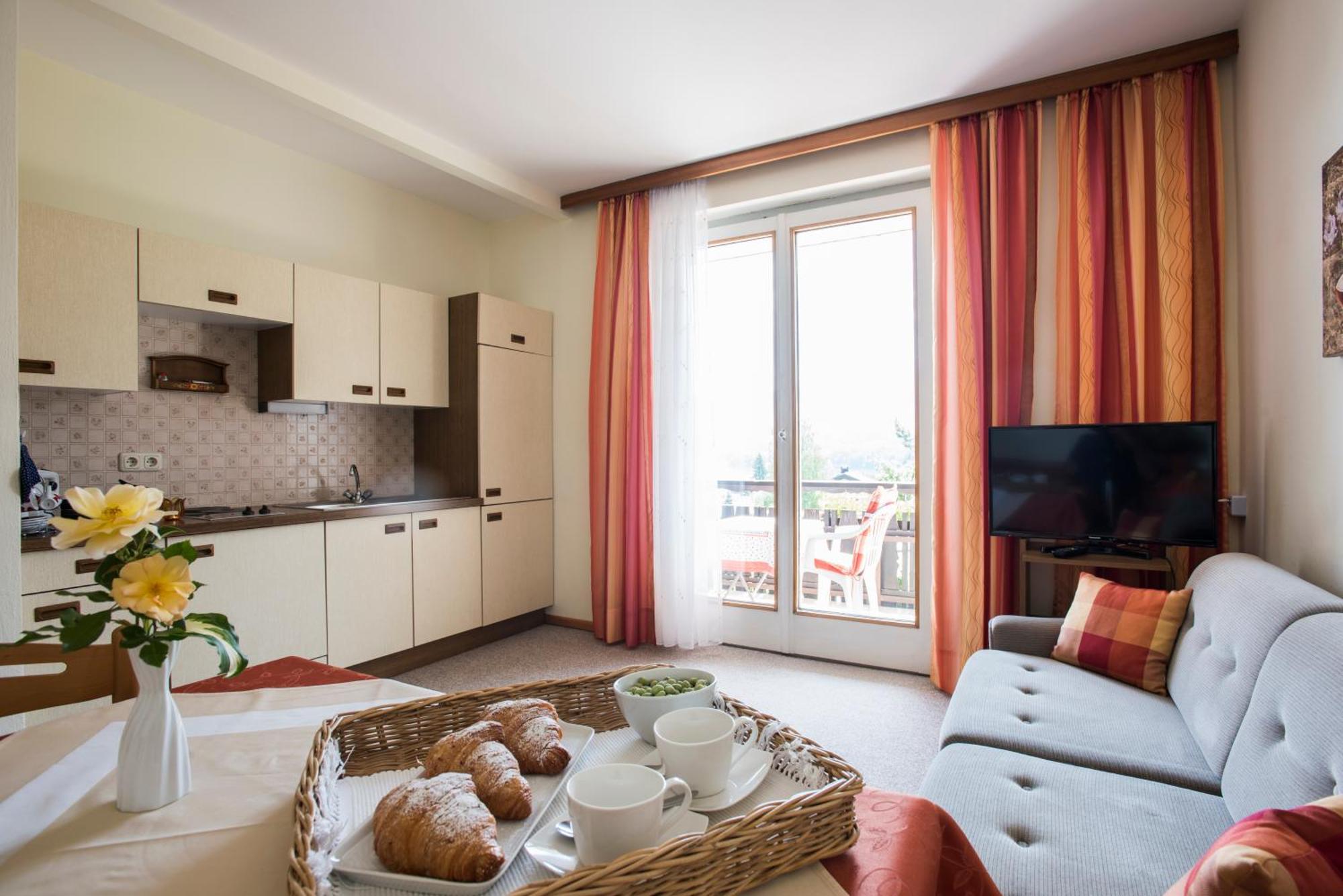 Gaestehaus Karawankenblick Apartment Drobollach am Faakersee Ngoại thất bức ảnh